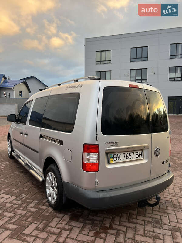 Минивэн Volkswagen Caddy 2009 в Ровно