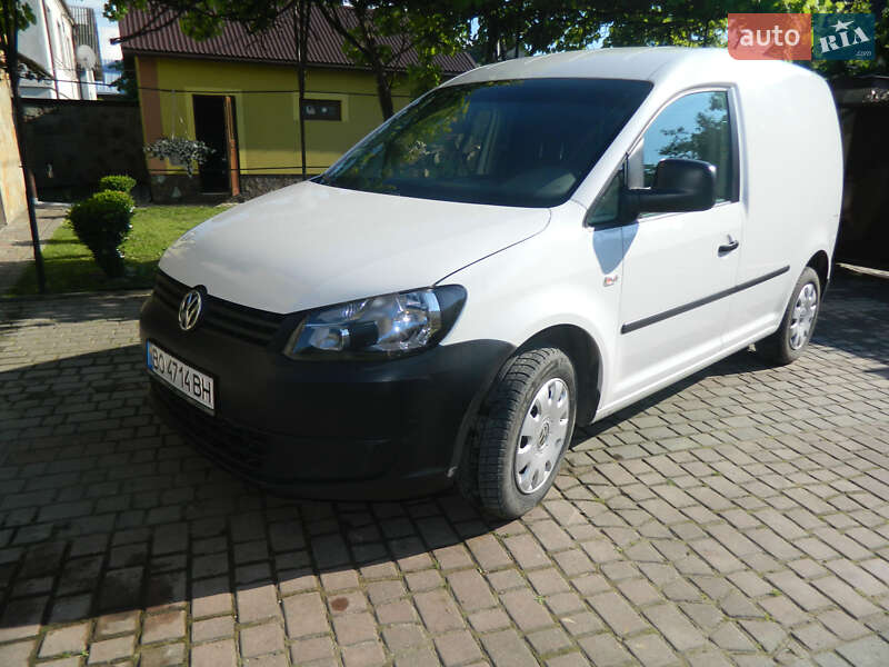 Грузовой фургон Volkswagen Caddy 2011 в Почаеве