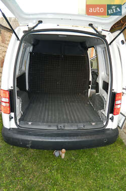 Грузовой фургон Volkswagen Caddy 2011 в 