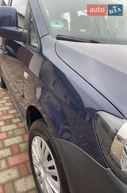 Минивэн Volkswagen Caddy 2013 в Бучаче