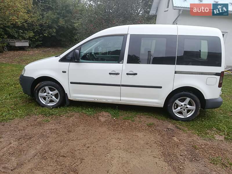Минивэн Volkswagen Caddy 2007 в Сторожинце