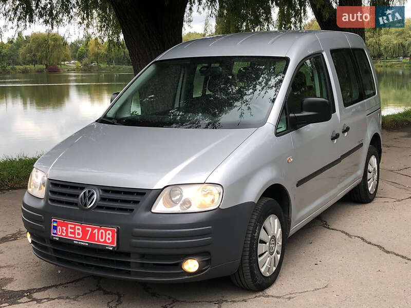 Минивэн Volkswagen Caddy 2010 в Ровно