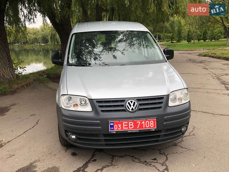 Минивэн Volkswagen Caddy 2010 в Ровно
