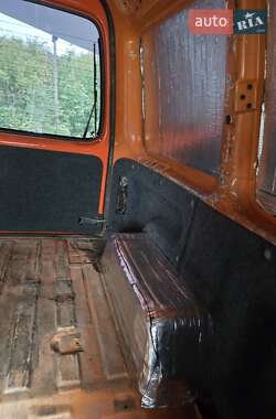 Пикап Volkswagen Caddy 2000 в 