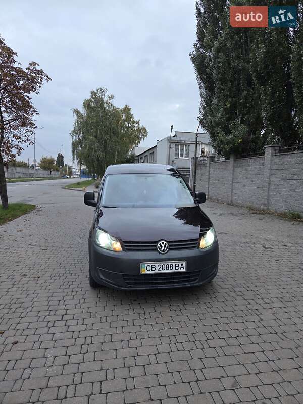Минивэн Volkswagen Caddy 2012 в Киеве
