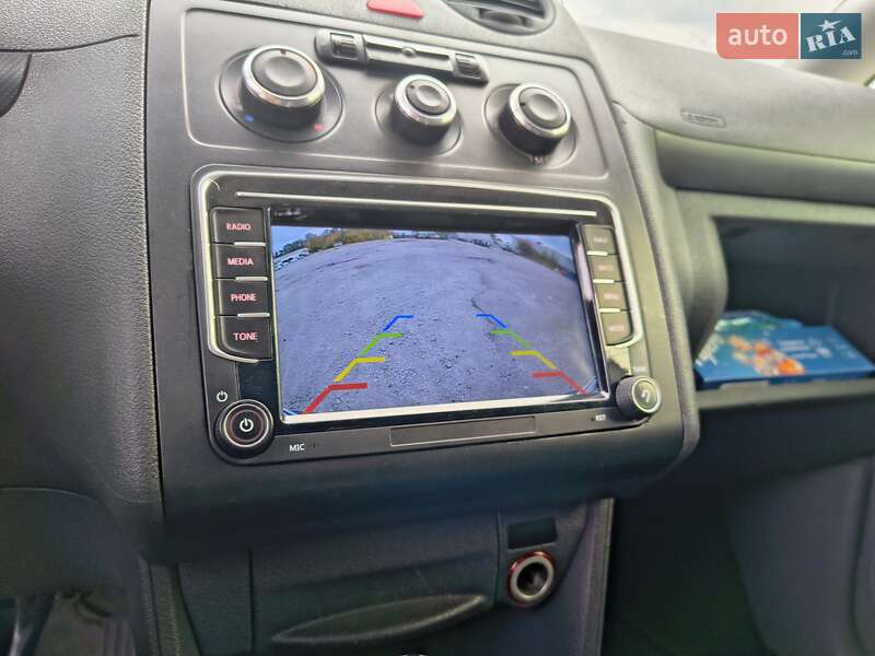 Вантажний фургон Volkswagen Caddy 2008 в Харкові