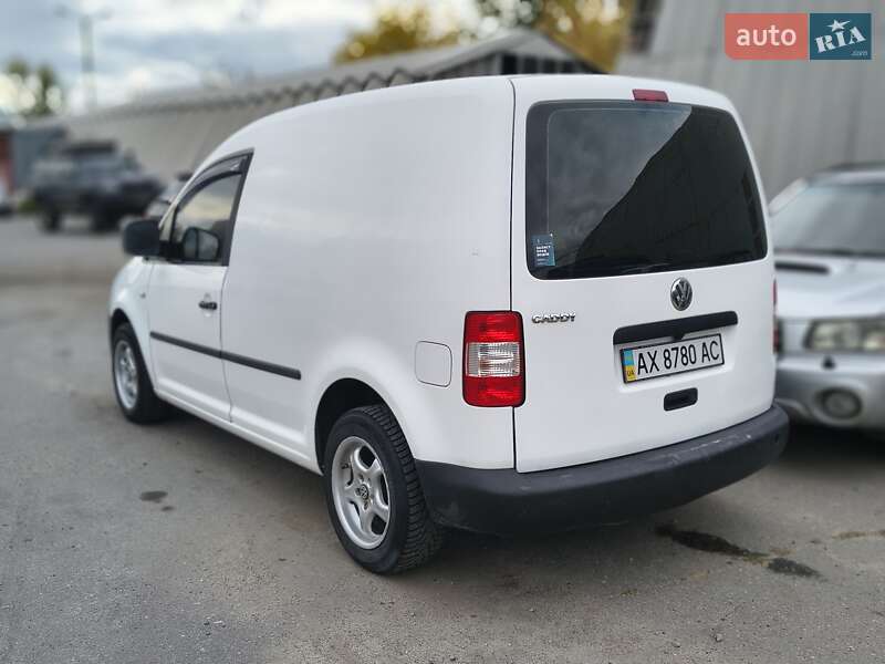 Вантажний фургон Volkswagen Caddy 2008 в Харкові
