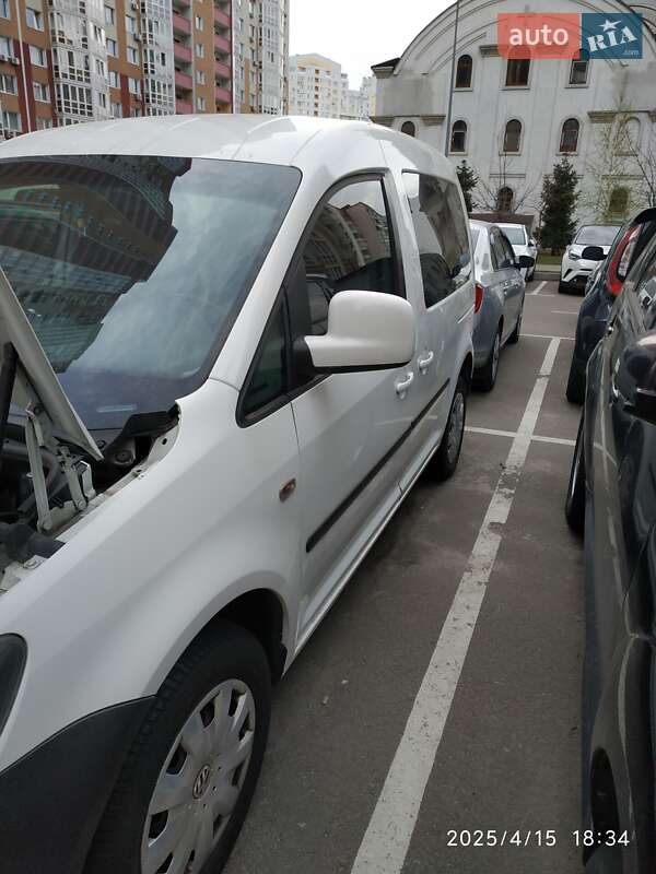 Минивэн Volkswagen Caddy 2010 в Чернигове