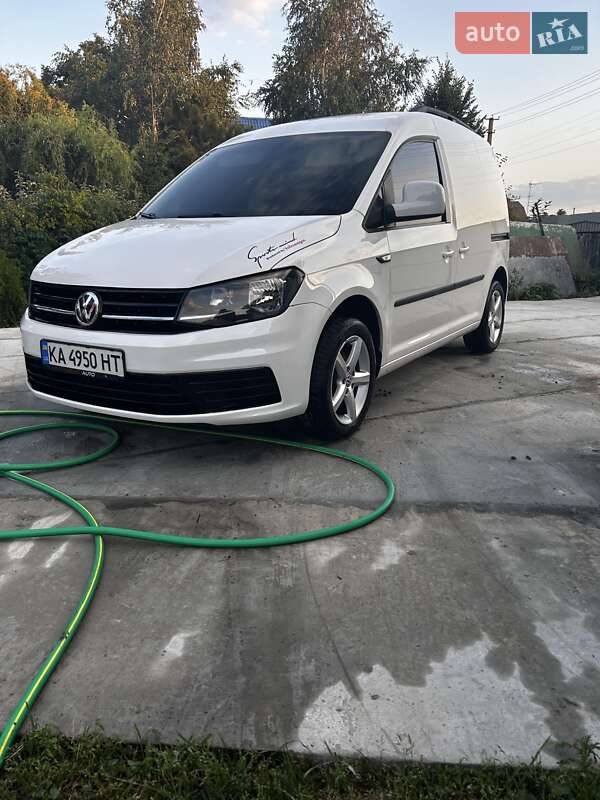Грузовой фургон Volkswagen Caddy 2017 в Киеве фото 6 Грузовой фургон Volkswagen Caddy 2017 в Киеве