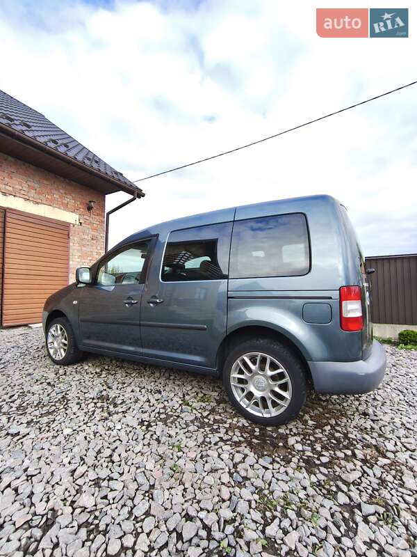 Минивэн Volkswagen Caddy 2006 в Львове