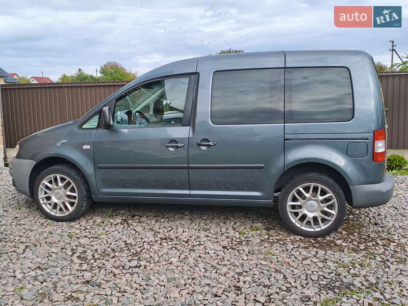 Минивэн Volkswagen Caddy 2006 в Львове