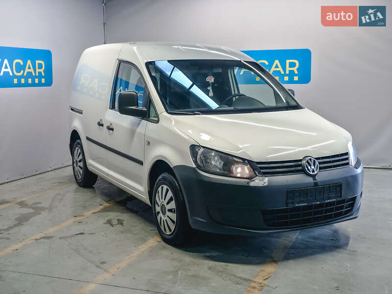 Грузовой фургон Volkswagen Caddy 2014 в Киеве
