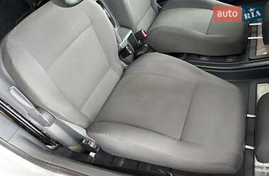 Грузовой фургон Volkswagen Caddy 2015 в 