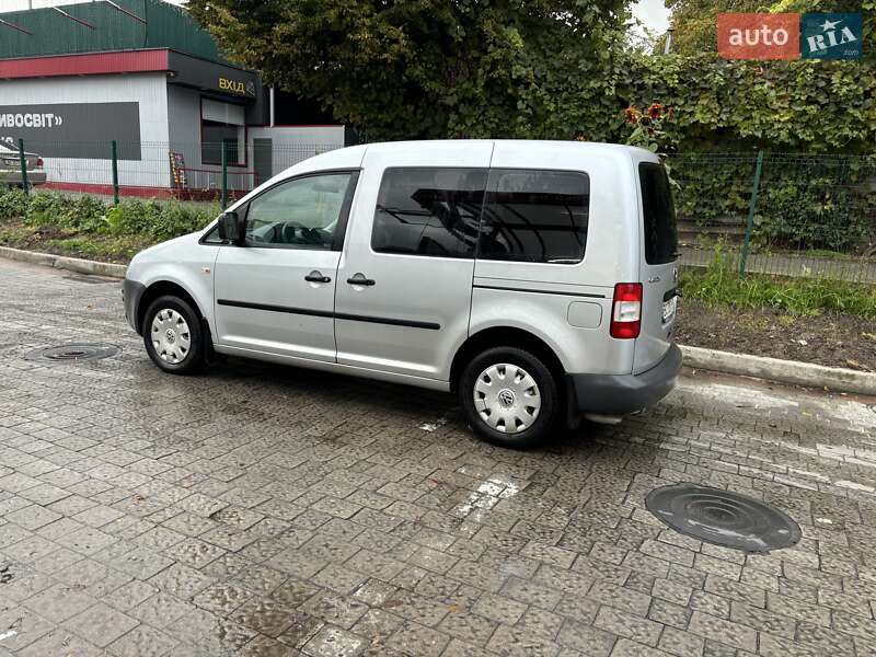 Минивэн Volkswagen Caddy 2008 в Львове