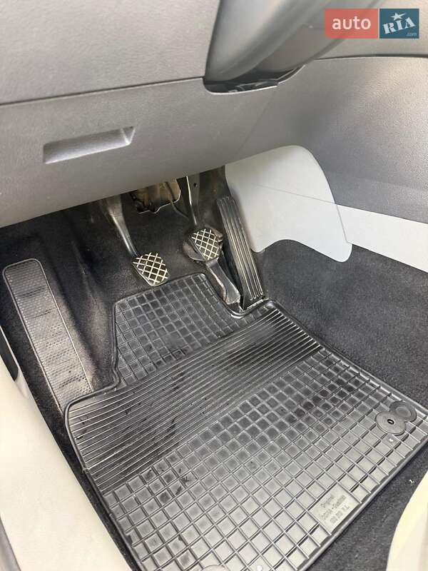 Мінівен Volkswagen Caddy 2009 в Бориславі