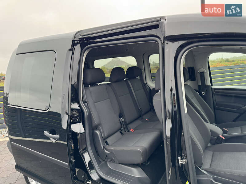 Минивэн Volkswagen Caddy 2017 в Мукачево