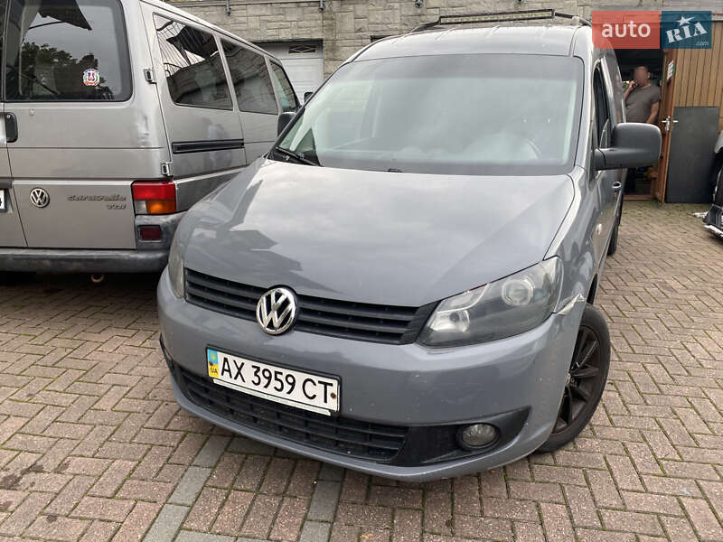 Мінівен Volkswagen Caddy 2012 в Луцьку