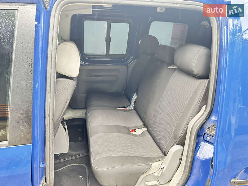 Мінівен Volkswagen Caddy 2010 в Чернівцях фото 10 Мінівен Volkswagen Caddy 2010 в Чернівцях