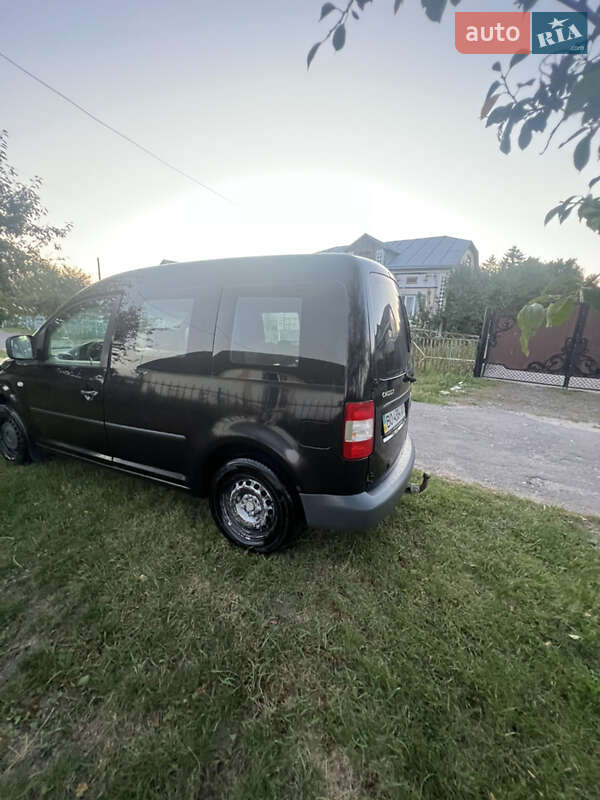 Минивэн Volkswagen Caddy 2006 в Волочиске