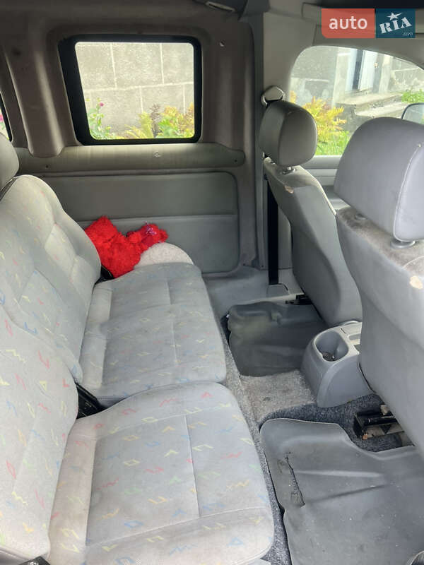 Минивэн Volkswagen Caddy 2006 в Волочиске