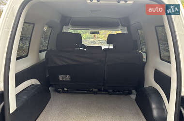 Минивэн Volkswagen Caddy 2011 в 