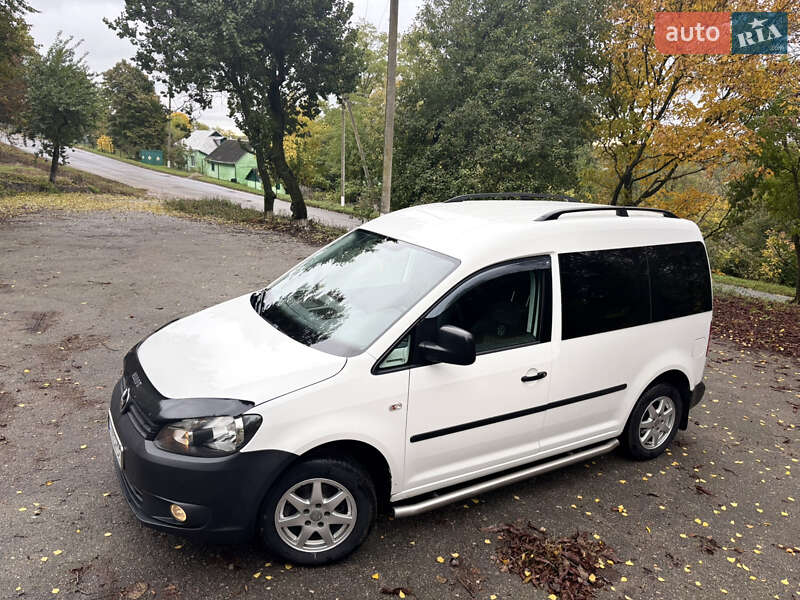 Минивэн Volkswagen Caddy 2011 в Лысянке