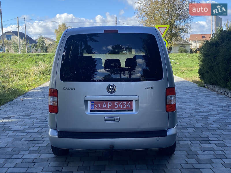 Минивэн Volkswagen Caddy 2007 в Вознесенске