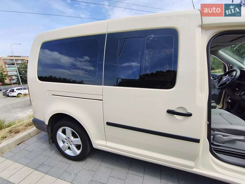 Минивэн Volkswagen Caddy 2010 в Журавном фото 17 Минивэн Volkswagen Caddy 2010 в Журавном