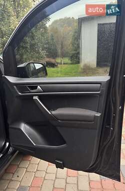 Минивэн Volkswagen Caddy 2015 в 