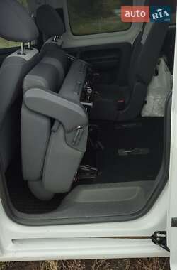 Минивэн Volkswagen Caddy 2014 в 