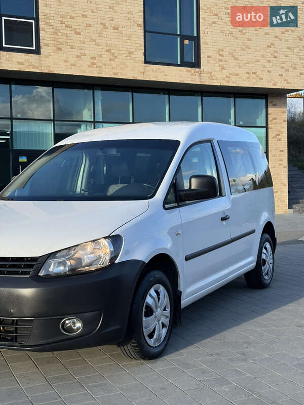 Минивэн Volkswagen Caddy 2011 в Хмельницком