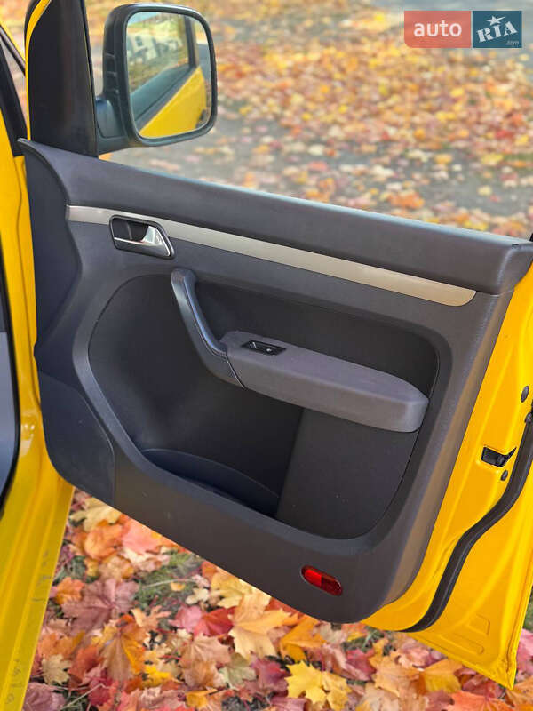 Мінівен Volkswagen Caddy 2006 в Зарічному фото 17 Мінівен Volkswagen Caddy 2006 в Зарічному