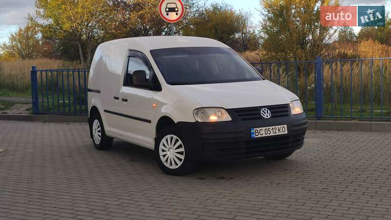 Грузовой фургон Volkswagen Caddy 2006 в Дрогобыче