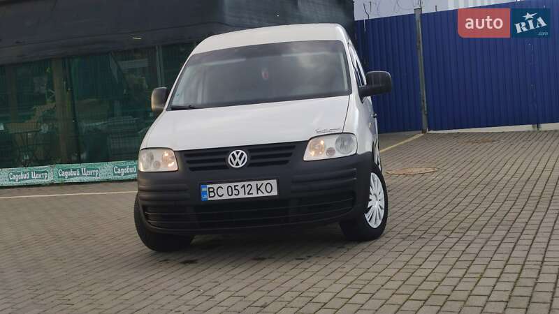 Грузовой фургон Volkswagen Caddy 2006 в Дрогобыче