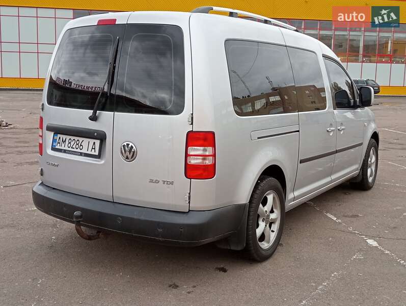 Минивэн Volkswagen Caddy 2015 в Житомире