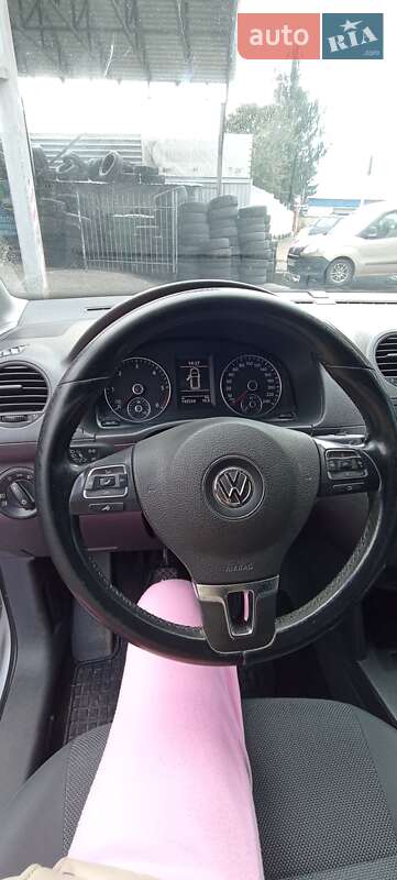 Минивэн Volkswagen Caddy 2015 в Житомире