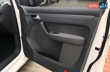 Минивэн Volkswagen Caddy 2011 в 