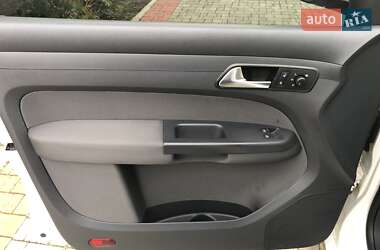 Минивэн Volkswagen Caddy 2011 в 