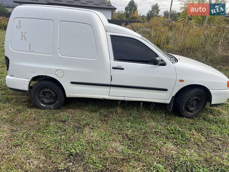 Грузовой фургон Volkswagen Caddy 2003 в Луцке фото 4 Грузовой фургон Volkswagen Caddy 2003 в Луцке