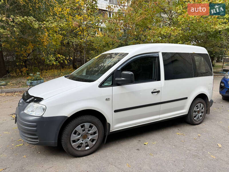 Минивэн Volkswagen Caddy 2007 в Днепре