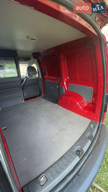 Грузовой фургон Volkswagen Caddy 2012 в Коломые