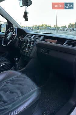 Мінівен Volkswagen Caddy 2015 в 