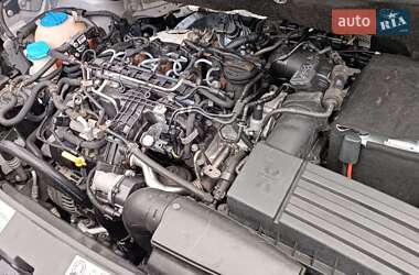 Мінівен Volkswagen Caddy 2011 в 