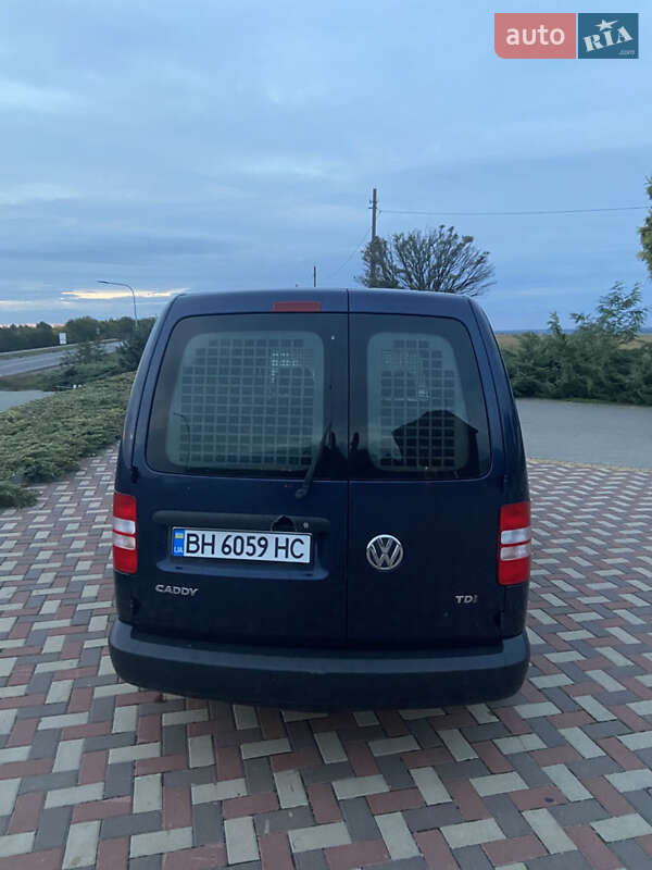 Грузовой фургон Volkswagen Caddy 2011 в Одессе