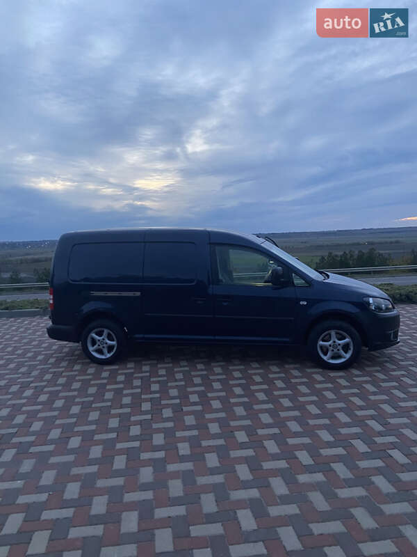 Грузовой фургон Volkswagen Caddy 2011 в Одессе