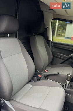 Грузовой фургон Volkswagen Caddy 2016 в 