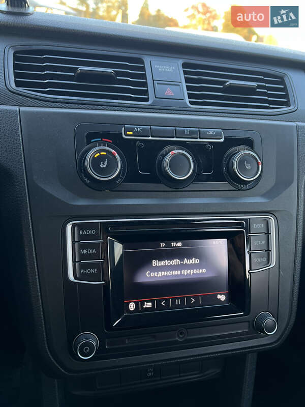 Минивэн Volkswagen Caddy 2015 в Черновцах