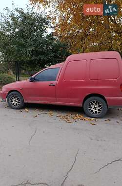 Грузовой фургон Volkswagen Caddy 2003 в 