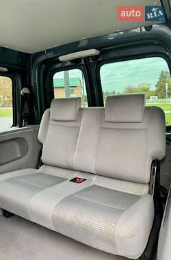 Мінівен Volkswagen Caddy 2005 в 