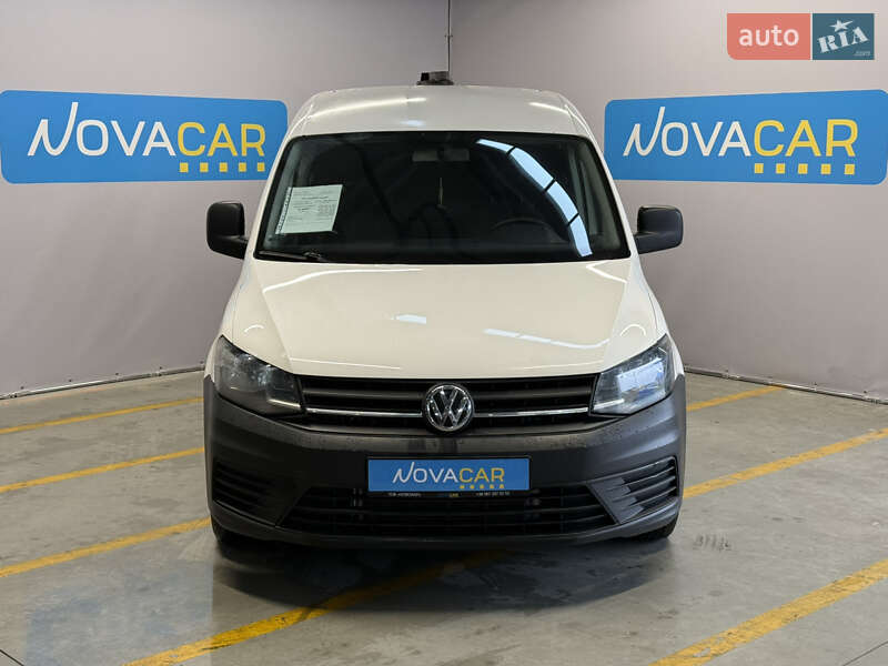 Вантажний фургон Volkswagen Caddy 2017 в Києві